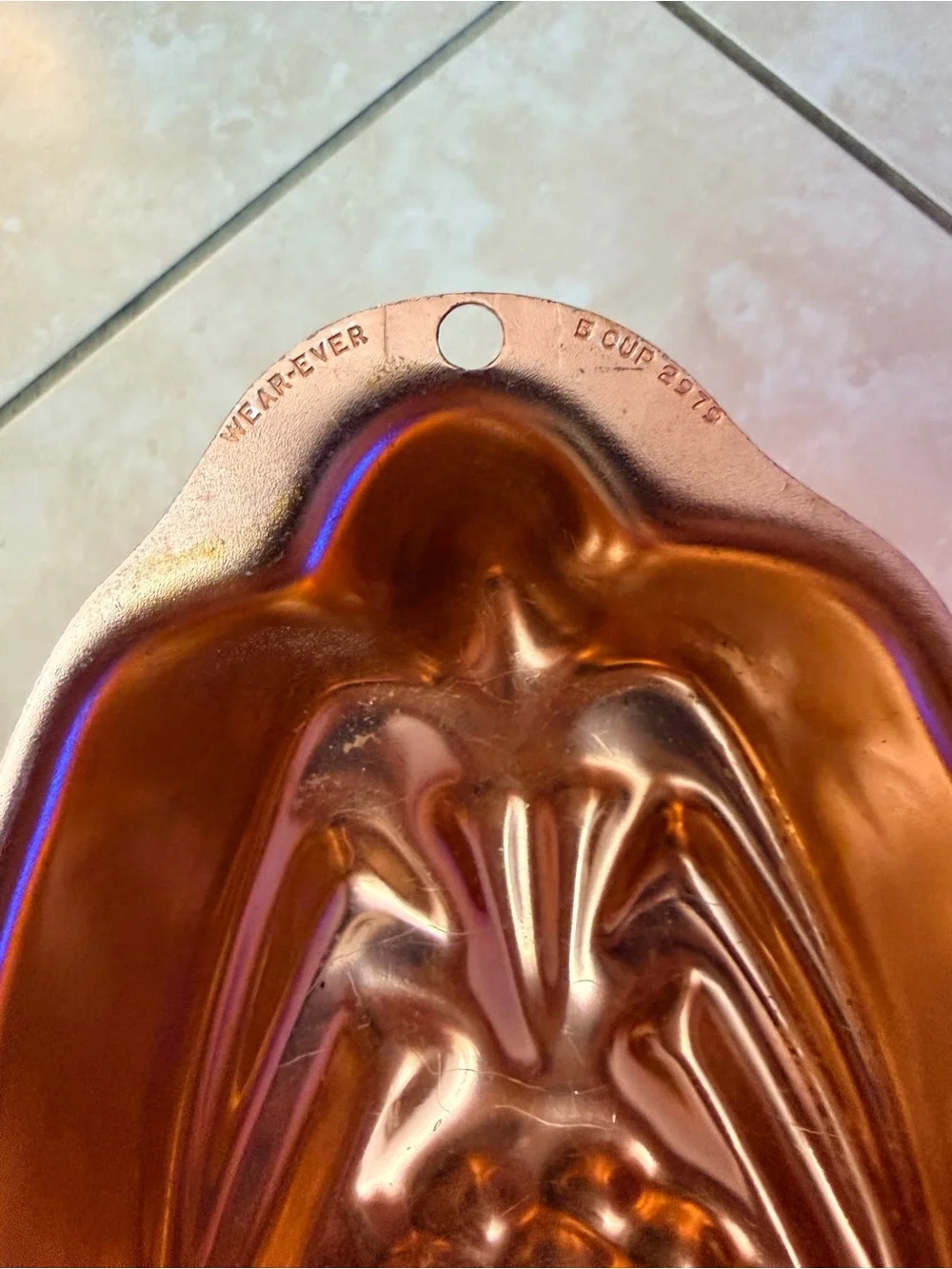 ✨ Vintage Wear-Ever Copper Tone Pineapple Jello & Baking Mold ✨